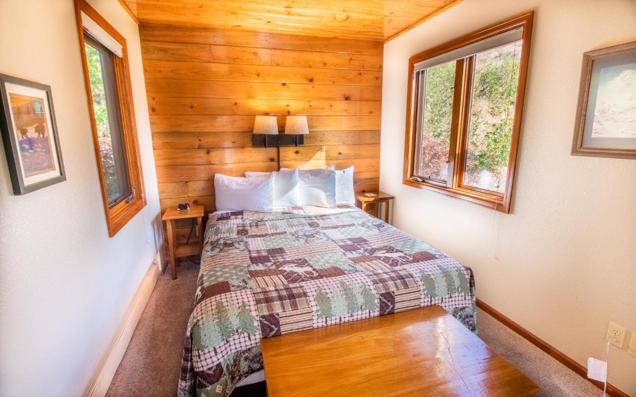 Mcgregor Mountain Lodge
