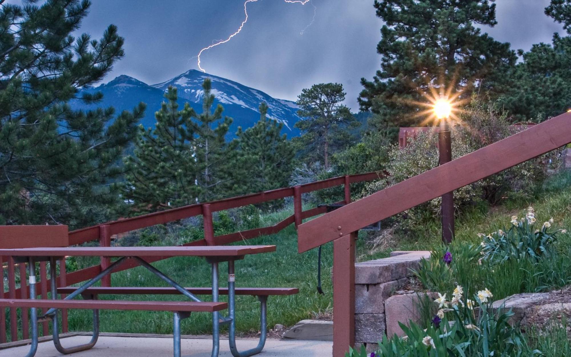 Lodge Mcgregor Mountain *